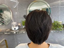 -乌贝卡专业假发