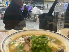 -天天鲜面馆(衡山路店)