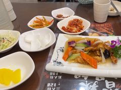 -贵宾庄炸酱面·韩式料理(高区店)
