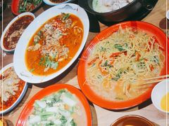 -半步颠小酒馆(繁花中心)