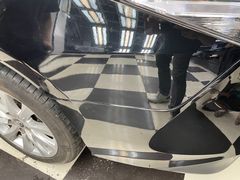 -鲨鱼皮汽车凹陷玻璃修复(静安店)