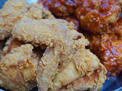 炸鸡半半组合-BHC炸鸡(明洞总店)