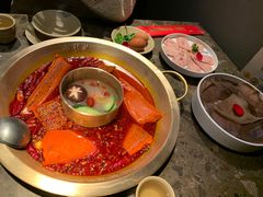 -小龙坎火锅(湖滨银泰in77店)