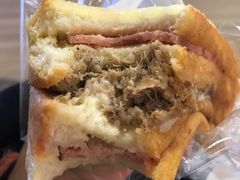 吞拿鱼三明治-BreadTalk面包新语·烘焙蛋糕(深业上城店)