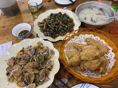 新鲜猪杂粥-南记食粥坊·宵夜大排档(莲花总店)