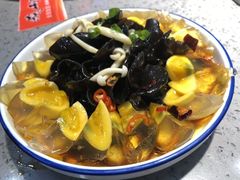 -山河屯铁锅炖(哈西站店)