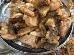 -肖肖酸萝卜鱼火锅(总店)