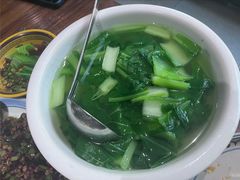 苦菜蘸水汤-遇见阿家村云南菜(魏公村店)