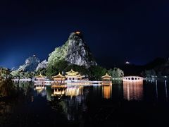 -星湖旅游景区七星岩