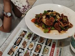 -汗腾格里·风味餐厅(新疆驻京办店)