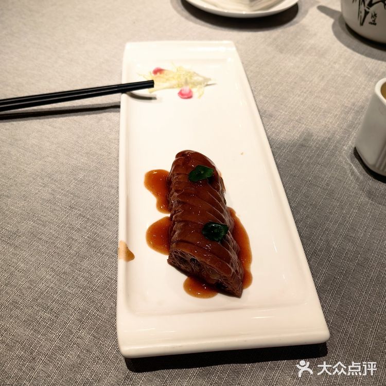 场中路的美食传奇