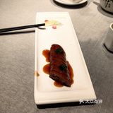 场中路的美食传奇