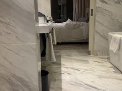 -李沧绿城喜来登酒店大堂吧