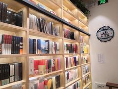 -猫的天空之城概念书店(印象城购物中心店)