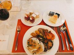 -岷山饭店-芝芝自助餐厅