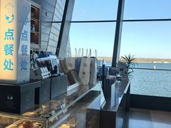-抱抱地球咖啡馆(国家海洋博物馆店)