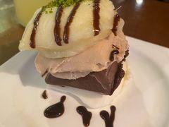 -MADO冰淇淋咖啡馆(淘金店)