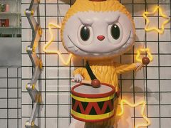 -泡泡玛特POPMART(上海环球港店)