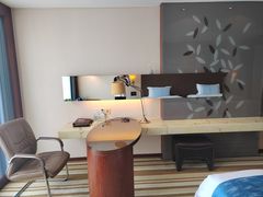-雅枫国际酒店(深圳会展中心店)