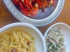 -琥珀老六龙虾(四里河店)