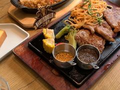 -豪客来牛排(人民东路店)