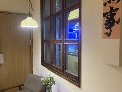 -两棵枇杷树