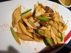 -麻六记(凤凰汇店)