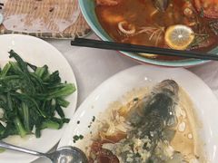 -五谷芳乳鸽王(海景店)