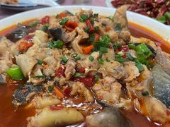 飘香水煮鲶鱼-巴蜀飘香川菜馆(无锡大饭东湖滨路酒吧街店)