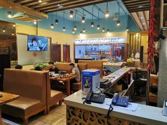 大堂-金穗园·砂锅粥.醉鸡煲火锅(长寿路店)