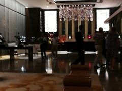 -OZONE 顶楼酒吧(香港丽思卡尔顿酒店)