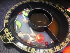 -味舵主重庆火锅(邓尉路店)