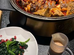 -辣尚瘾·烤鱼·新川菜(牡丹园直营店)