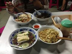 干拌面和鸭血面结汤-仓桥面结店