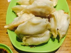 -锅贴王小吃(南大街店)