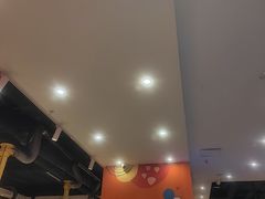 -爱客得牛排海鲜烤肉·火锅自助(春熙路黑金好店)