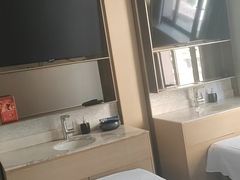 -艺水间水汇