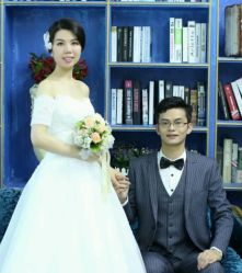 -巴黎婚纱摄影工作室