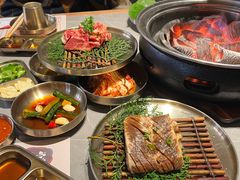 -草家酱蟹炭火烤肉店(珲春南路一店)