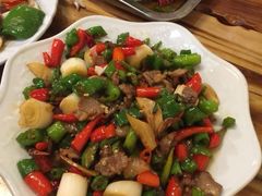 -小锅巴纳西餐厅