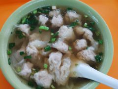 -张阿三馄饨店