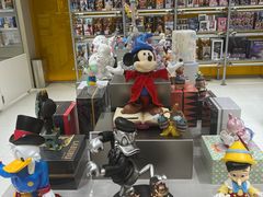 -泡泡玛特POPMART(蓝色港湾店)