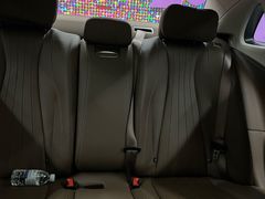 -上海星瀚奔驰4S店(红柳路店)