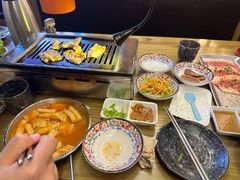 -弘彩英·烤牛舌·年糕火锅(蓝色港湾店)