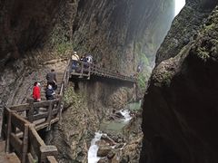 -龙水峡地缝景区