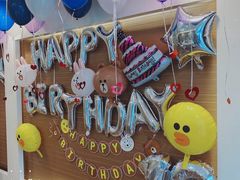 -黄浦江游览十六铺3号码头网红自助餐