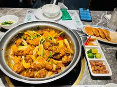 -禄婶鸡煲·打边炉