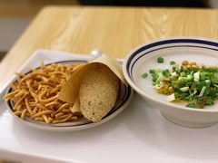 -正南齐北·老街糯米团(洪崖洞店)