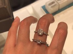 -Tiffany & Co.蒂芙尼
(南京德基广场店)