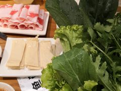 -鱼遇木桶斑鱼火锅(塔湾店)